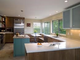 Modern Kitchens: Modern Kitchens by Red Cedar