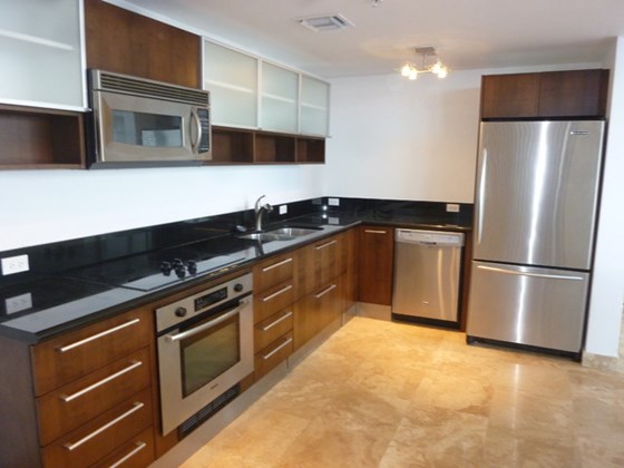 Modern Kitchens: Modern Kitchens by Red Cedar