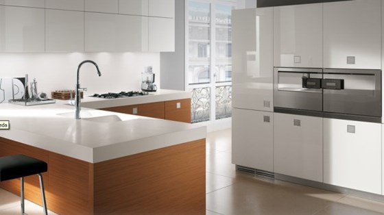 Modern Kitchens: Modern Kitchens by Red Cedar