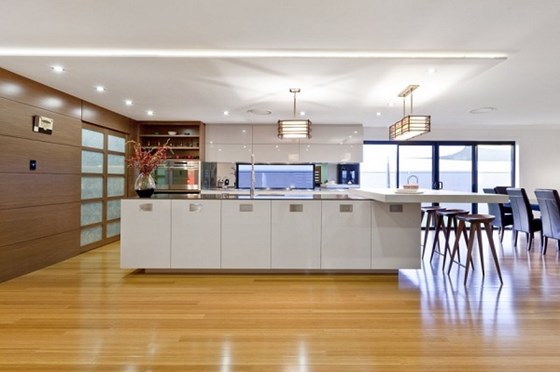Modern Kitchens: Modern Kitchens by Red Cedar