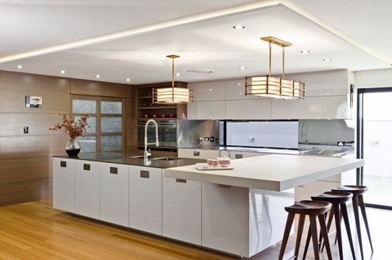 Modern Kitchens: Modern Kitchens by Red Cedar