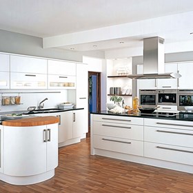 White Kitchens: White Kitchens by Red Cedar