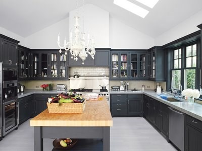 Black Kitchens: Black Kitchens by Red Cedar