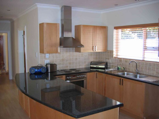 Ligh Wood Kitchens: Light wood Kitchens 